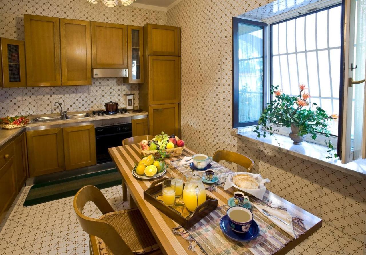 Appartement Don Valerio Sorrente Extérieur photo